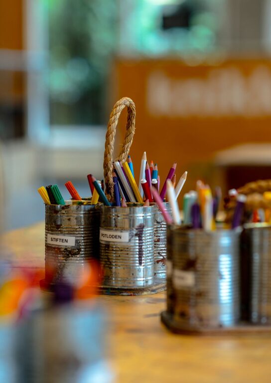 Practical Tips for Keeping Kids’ Art Organized and Clutter-Free